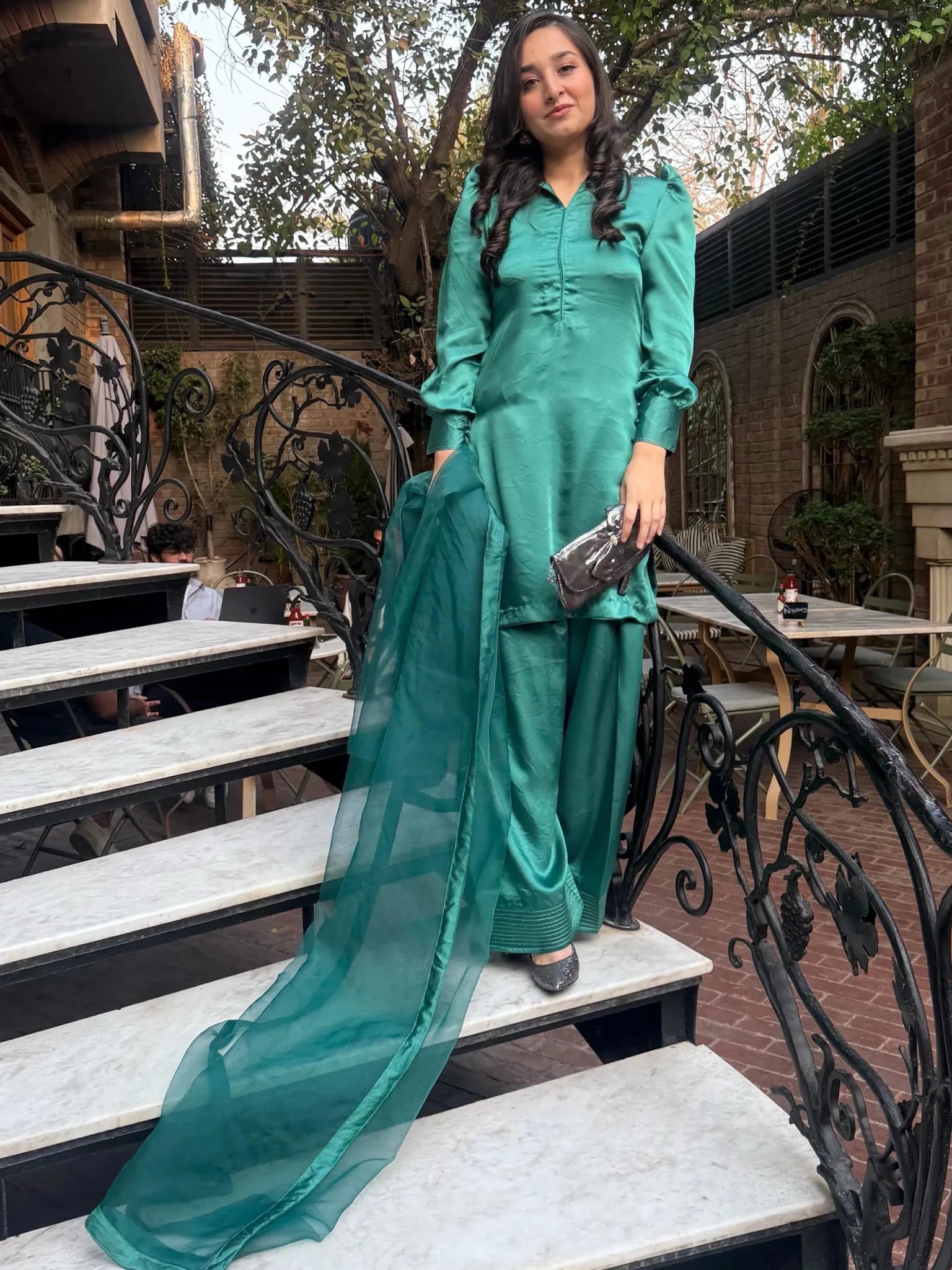 Farshi Shalwar - Maryam Gondal
